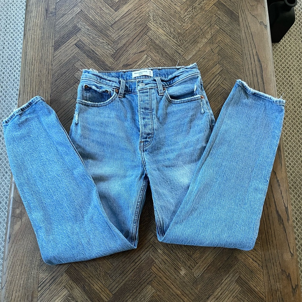 Abercrombie & Fitch dad Jeans